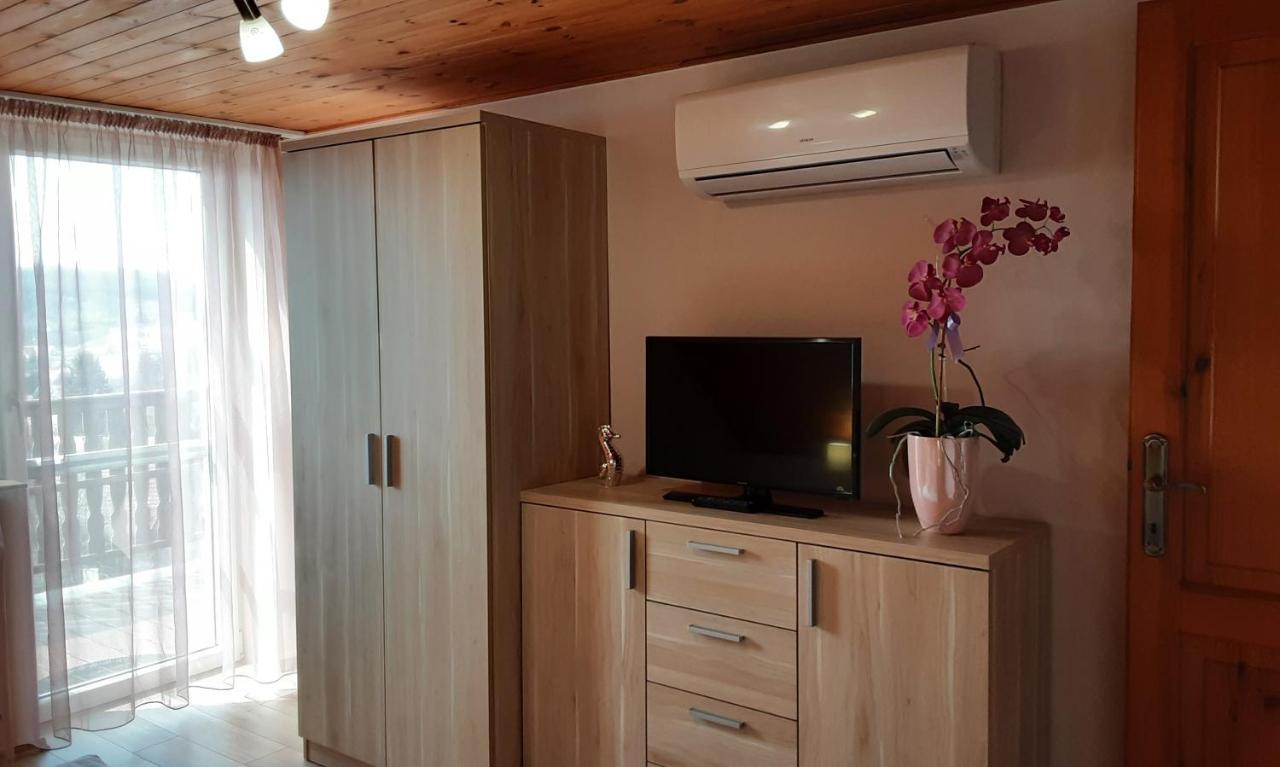 Jazmin Apartman Tihany Exterior photo